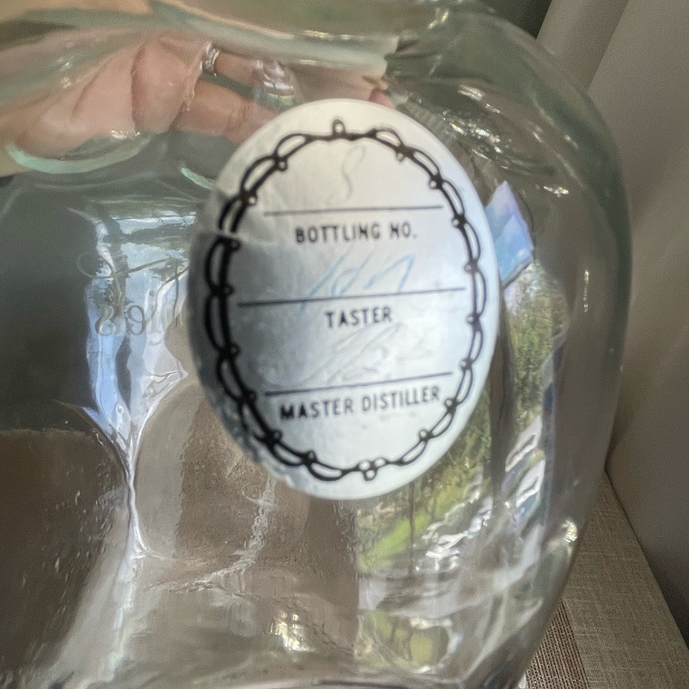 Vintage Jack Daniels Belle of Lincoln Etched Decanter 1.75 L Taster Signed Label - Picture 10 of 12